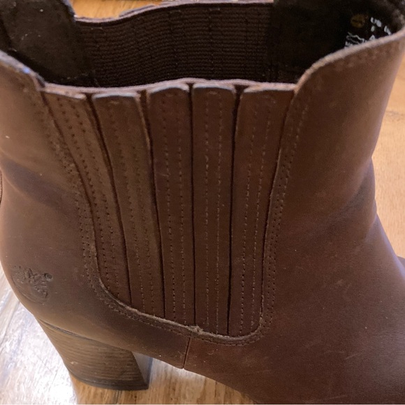 Timberland Atlantic Heights Leather Slip On Heeled Chelsea Booties - Picture 6 of 13